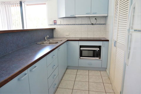 Osprey Holiday Village Unit 120 - Plenty Of Room For A Large Family - Accommodation Main Beach 6