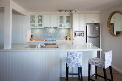 Cottesloe Blue Apartment - Executive Escapes - Accommodation Main Beach 6