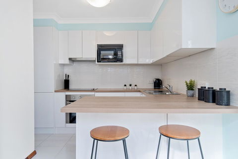 Applecross Village Residence - Accommodation Main Beach 16