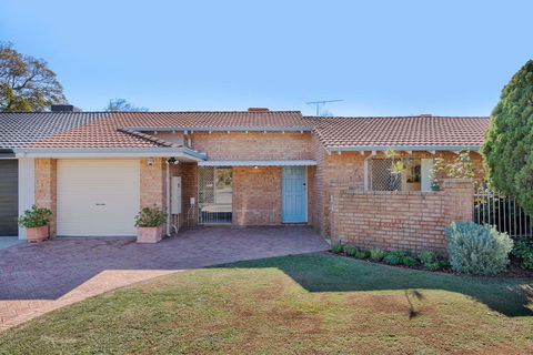 Applecross Village Residence - Accommodation Main Beach 29