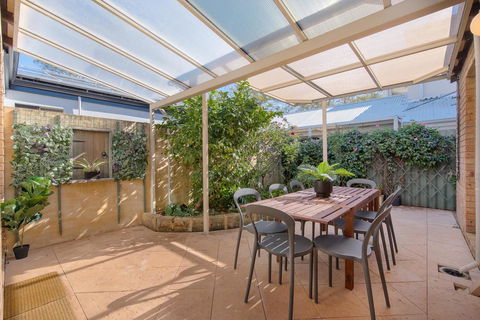 Applecross Village Residence - Accommodation Main Beach 25