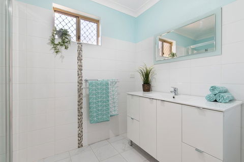 Applecross Village Residence - Accommodation Main Beach 22