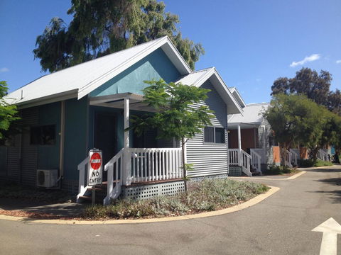 Mandurah Ocean Marina Chalets - Accommodation Main Beach 38