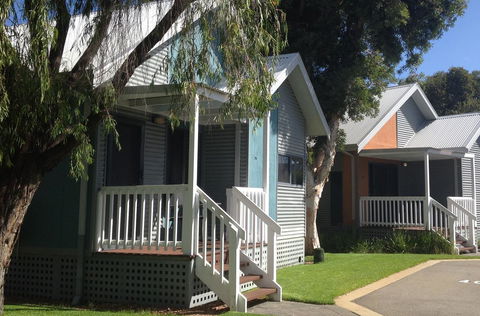 Mandurah Ocean Marina Chalets - Accommodation Main Beach 0