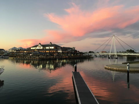Mandurah Ocean Marina Chalets - Accommodation Main Beach 3