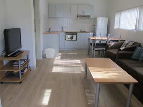 Mandurah Ocean Marina Chalets - Accommodation Main Beach 39