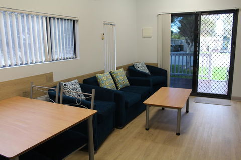 Mandurah Ocean Marina Chalets - Accommodation Main Beach 30