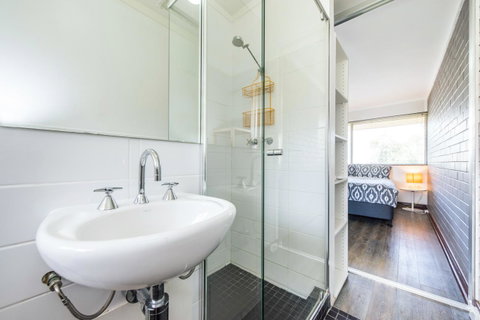 Rosalie 34 - Accommodation Main Beach 6