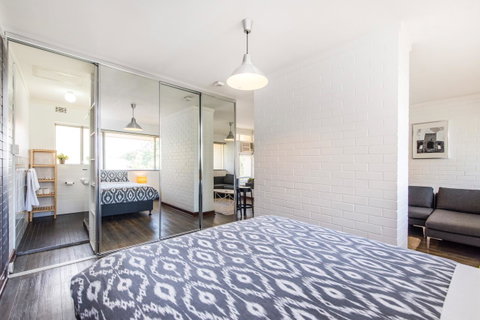 Rosalie 34 - Accommodation Main Beach 2