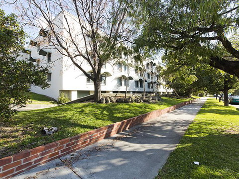 Style In Subiaco - Accommodation Main Beach 0