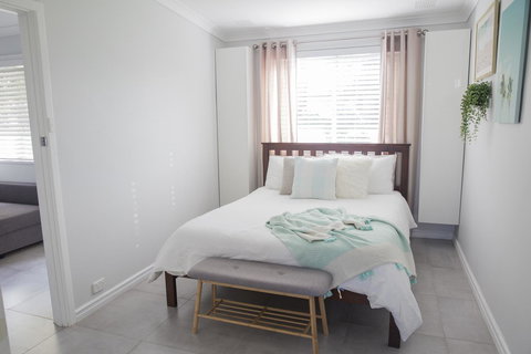 Salty Shack Lancelin - Accommodation Main Beach 1