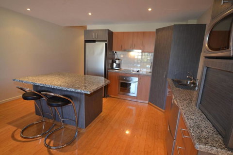 The Arcadia Apartment - Accommodation Main Beach 4