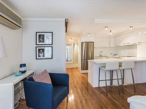 South Perth Deluxe Apartment - Accommodation Main Beach 23