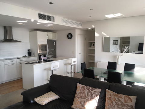 Astra Apartments Perth CBD - Accommodation Main Beach 36