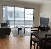 Apartment in Queens Park - Accommodation Main Beach