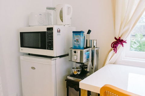 Garden Studio In Cottesloe - Accommodation Main Beach 4