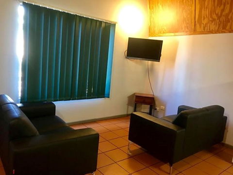 Tom Price Tourist Park - Accommodation Main Beach 23