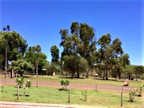 Tom Price Tourist Park - Accommodation Main Beach 10