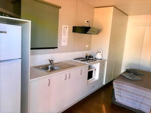 Tom Price Tourist Park - Accommodation Main Beach 16