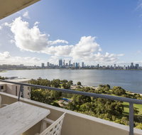 High Tor Apartment 135 - Accommodation Main Beach