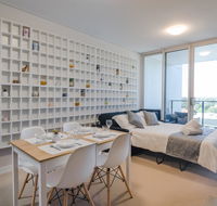 Boutique Carousel Apartment - Accommodation Main Beach
