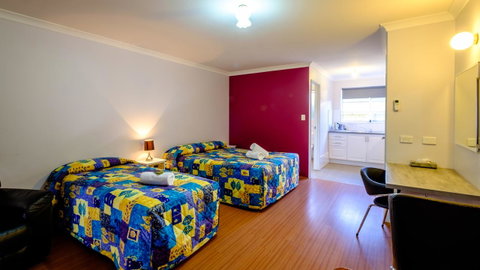 Australind Tourist Park - Accommodation Main Beach 13