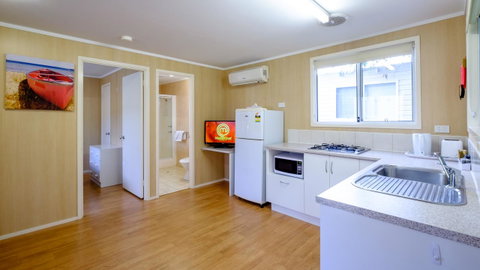 Australind Tourist Park - Accommodation Main Beach 11