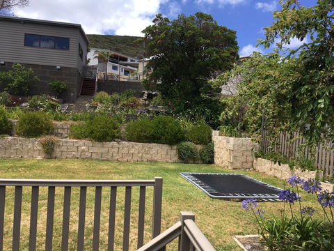 Rowley House - Accommodation Main Beach 20