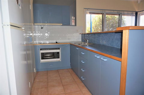 Osprey Holiday Village Unit 102 - Accommodation Main Beach 6