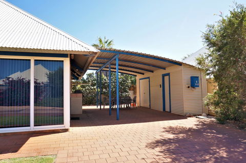 Osprey Holiday Village Unit 102 - Accommodation Main Beach 15