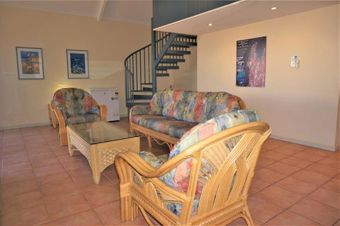 Osprey Holiday Village Unit 102 - Accommodation Main Beach 4