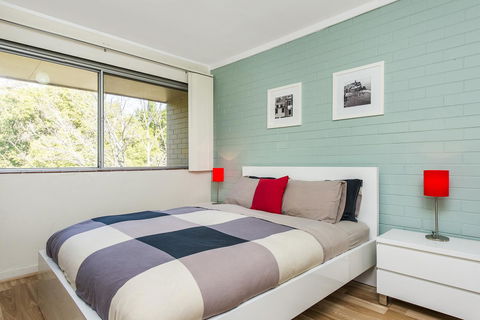 Rosalie 46 - Accommodation Main Beach 11