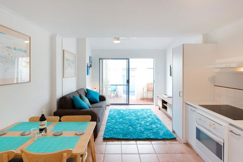 Life's A Beach! Fremantle - Accommodation Main Beach 3