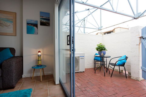 Life's A Beach! Fremantle - Accommodation Main Beach 15