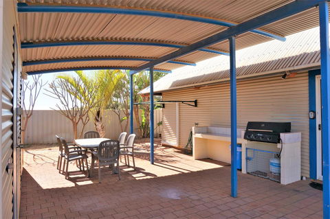 Osprey Holiday Village Unit 108 - Accommodation Main Beach 16