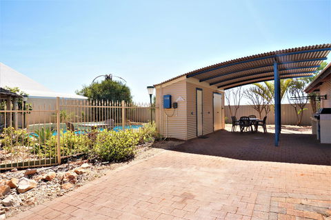 Osprey Holiday Village Unit 108 - Accommodation Main Beach 17