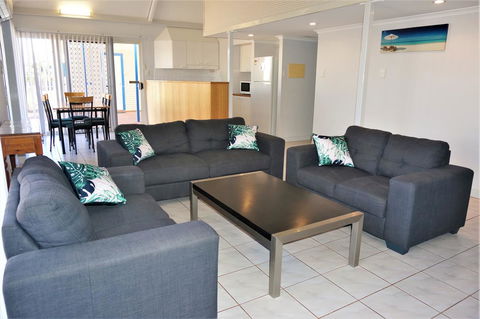 Osprey Holiday Village Unit 108 - Accommodation Main Beach 2