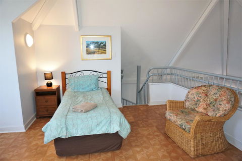 Osprey Holiday Village Unit 108 - Accommodation Main Beach 11