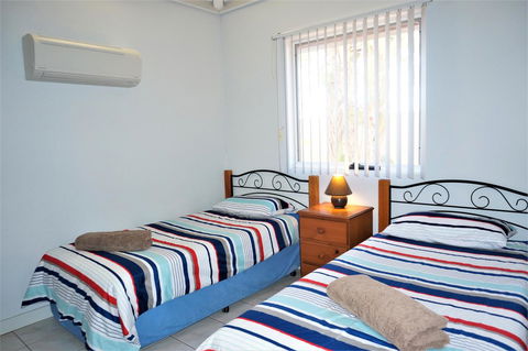 Osprey Holiday Village Unit 108 - Accommodation Main Beach 8