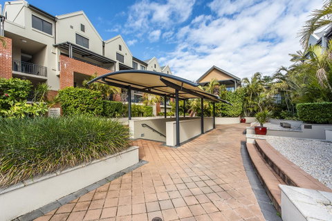 Subiaco Emporium Apartment - Accommodation Main Beach 10