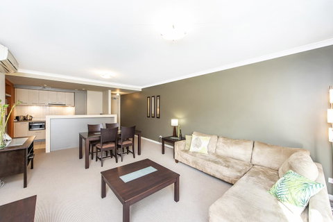 Subiaco Emporium Apartment - Accommodation Main Beach 20
