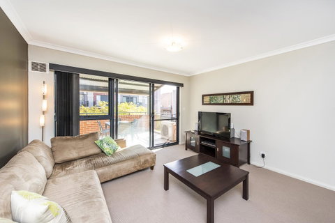 Subiaco Emporium Apartment - Accommodation Main Beach 15