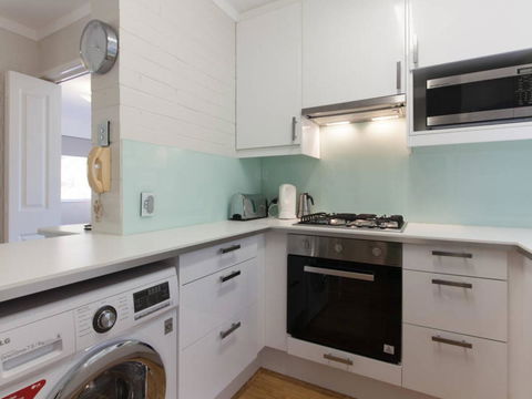 Rosalie In Shenton Park - Accommodation Main Beach 14