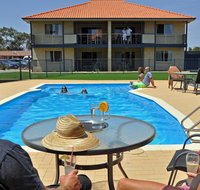 Pinnacles Edge Resort - Accommodation Main Beach