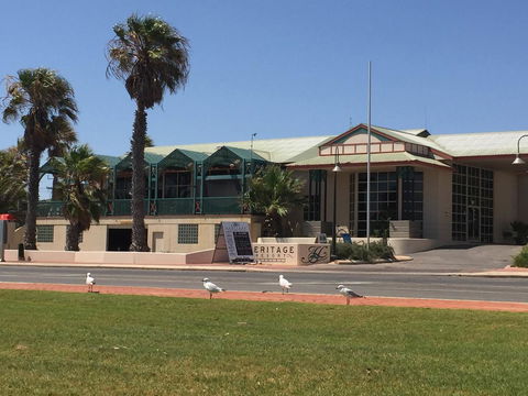 Heritage Resort Shark Bay - Accommodation Main Beach 5