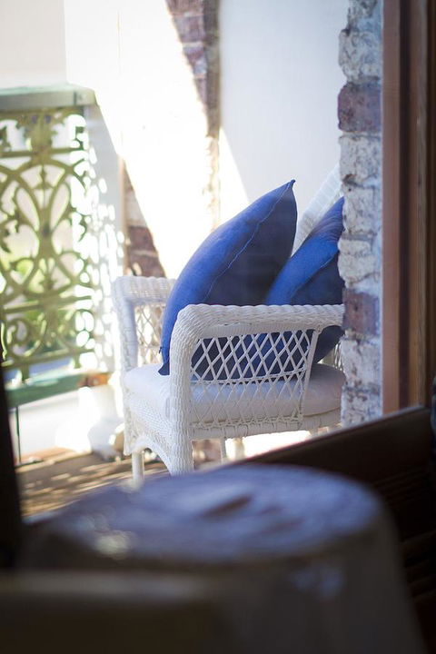 Annie's Victorian Terrace Accommodation Fremantle - Accommodation Main Beach 8