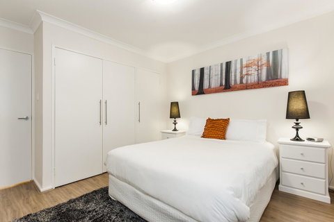 Forrest St - Accommodation Main Beach 13
