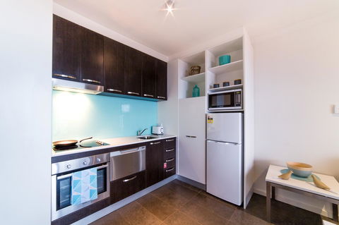Onslow Beach Resort - Accommodation Main Beach 5