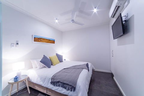 Onslow Beach Resort - Accommodation Main Beach 12