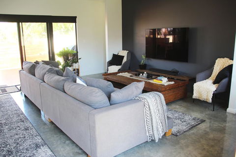 Bayside Luxury Escape Busselton - Accommodation Main Beach 8